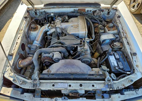 1989 Ford Mustang Lx z USA, uszkodzony, nr VIN 1FABP44E9KF211544